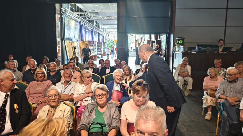 Chrabri vis moderna